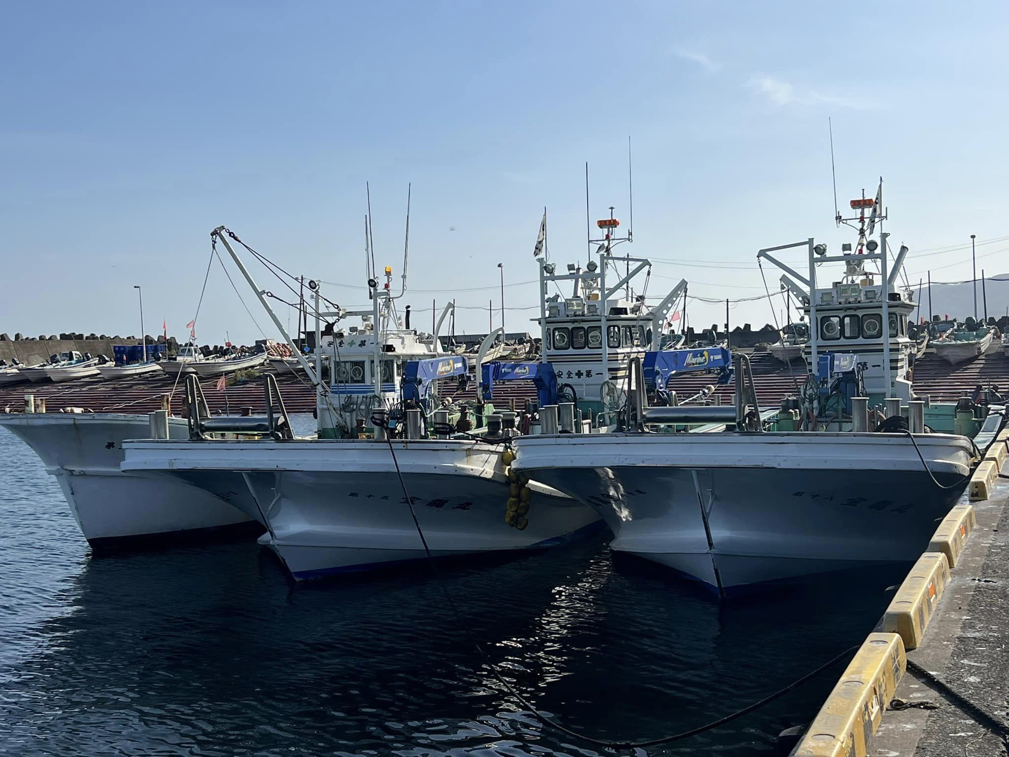 函館の川汲漁港で水素ガスエンジン燃焼室カーボンクリーニング施工